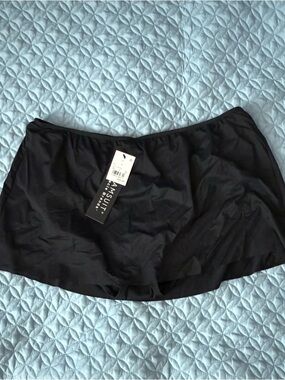 Black Swim Skirt Bikini Bottom - Brand: